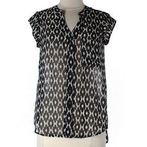MAURICES SHORT SLEEVE BLOUSE